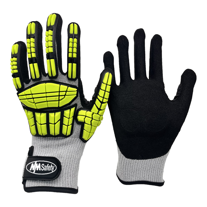 DY1350AC-H02_Imapct-&-cut-resistant-gloves-grey-black