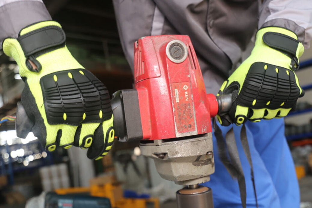 What Should Be The Checklist Before Buying The Work Gloves?