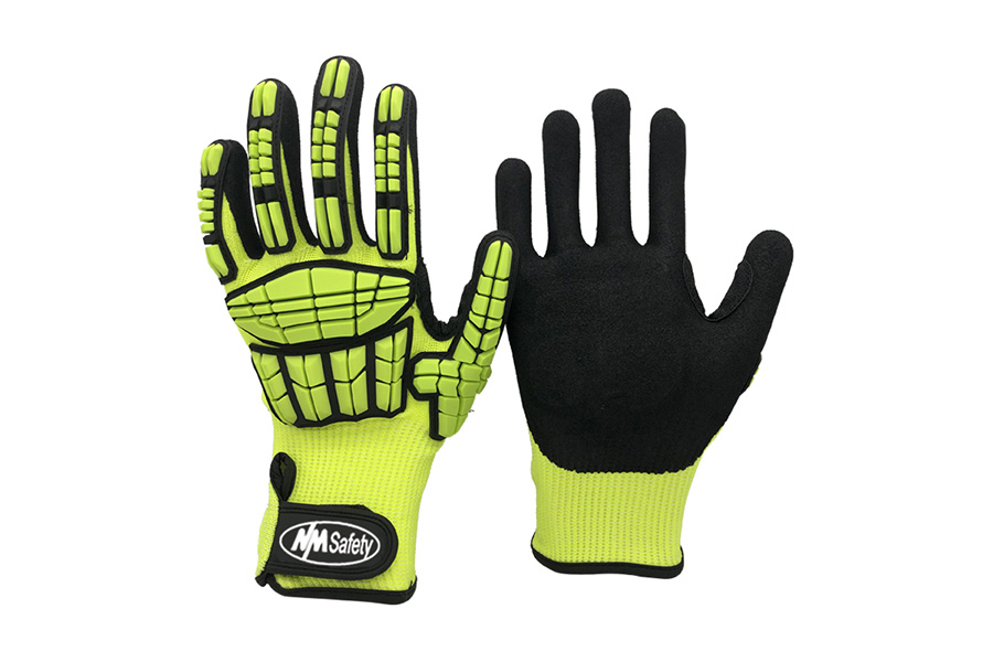 Powerful Grip TPR Impact Resistant Gloves For Oil & Gas Industry