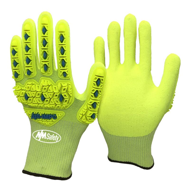 cut-resistant-safety-gloves