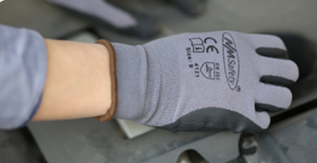 Automotive Industry Gloves